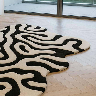 Handmade Wool Rug – Monochrome Maze Design